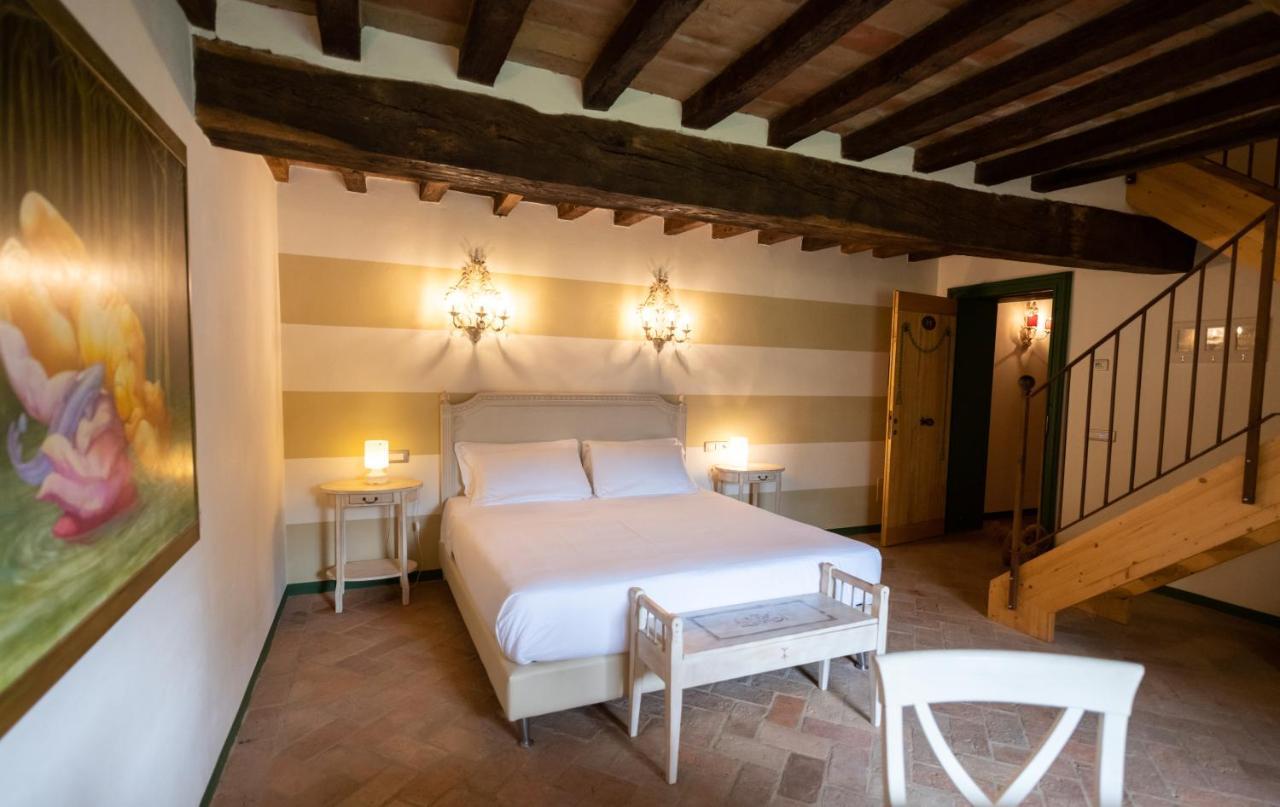 Locanda Del Re Guerriero San Pietro in Cerro Eksteriør bilde