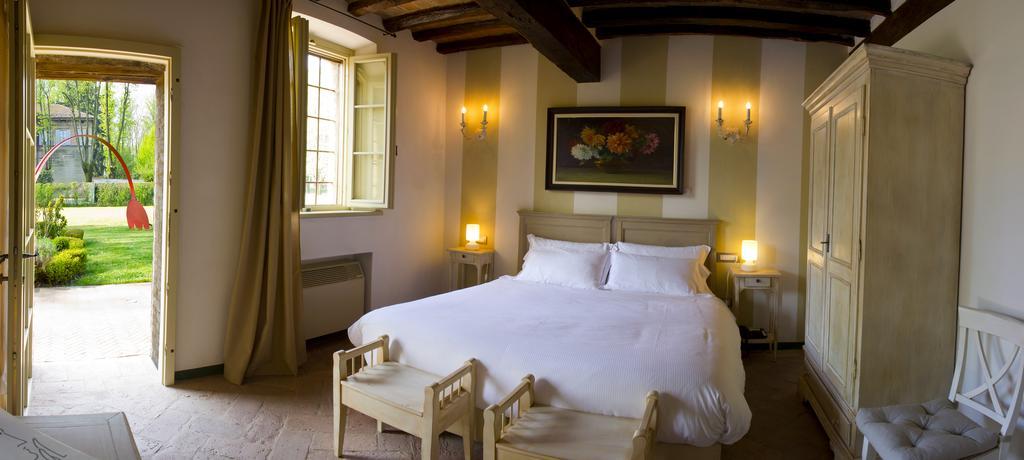 Locanda Del Re Guerriero San Pietro in Cerro Rom bilde